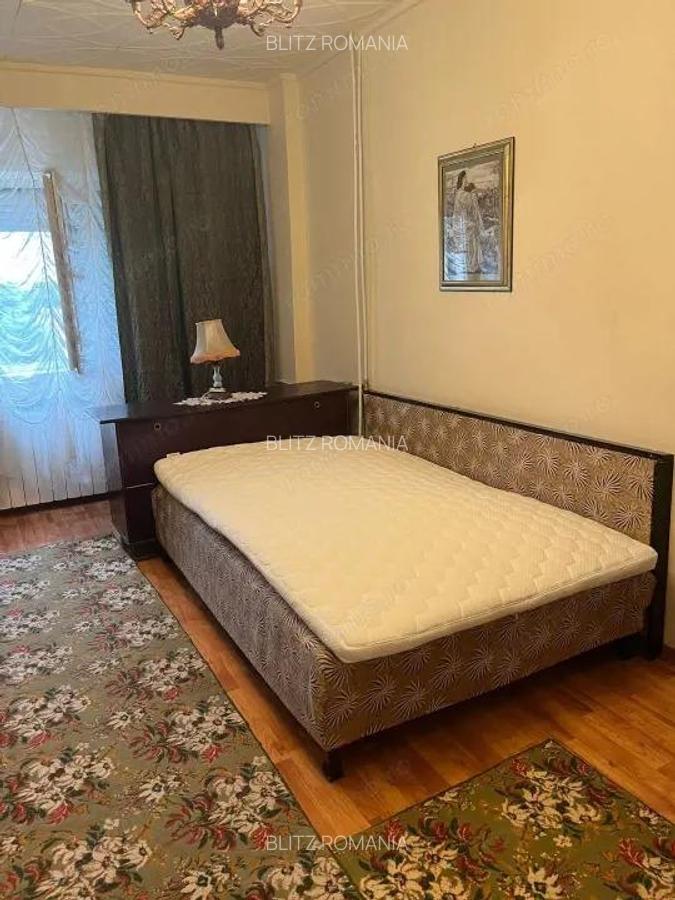 Apartament 2 camere decomandat, 50 mp, 1 Mai - 3 Apartament 2 camere decomandat, 50 mp, 1 Mai - 3