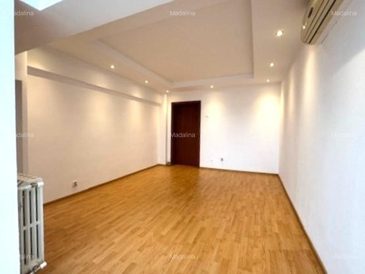 Apartament cu 4 camere decomandat, mobilat în Decebal - 19