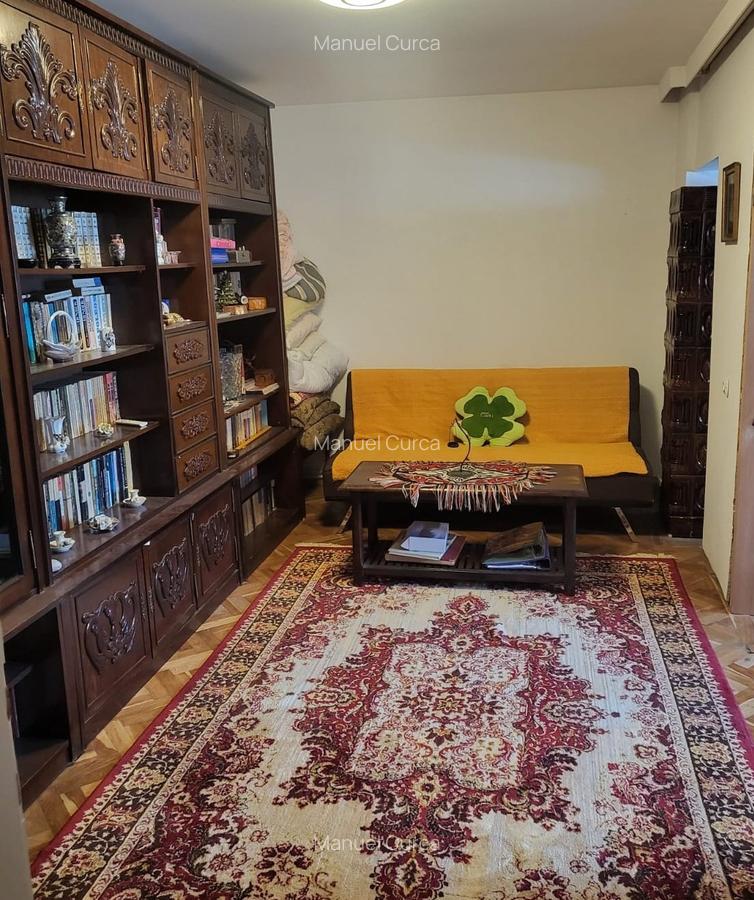 Casă de vânzare în Oțelu Roșu – liniște, natură și confort - 12 Casă de vânzare în Oțelu Roșu – liniște, natură și confort - 12