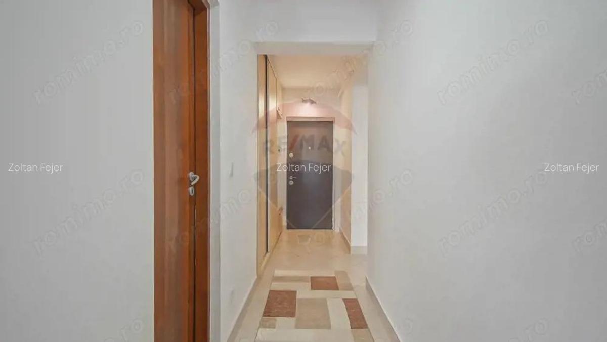 REZERVAT! Apartament cu 2 camere de vanzare, decomandat. - 2