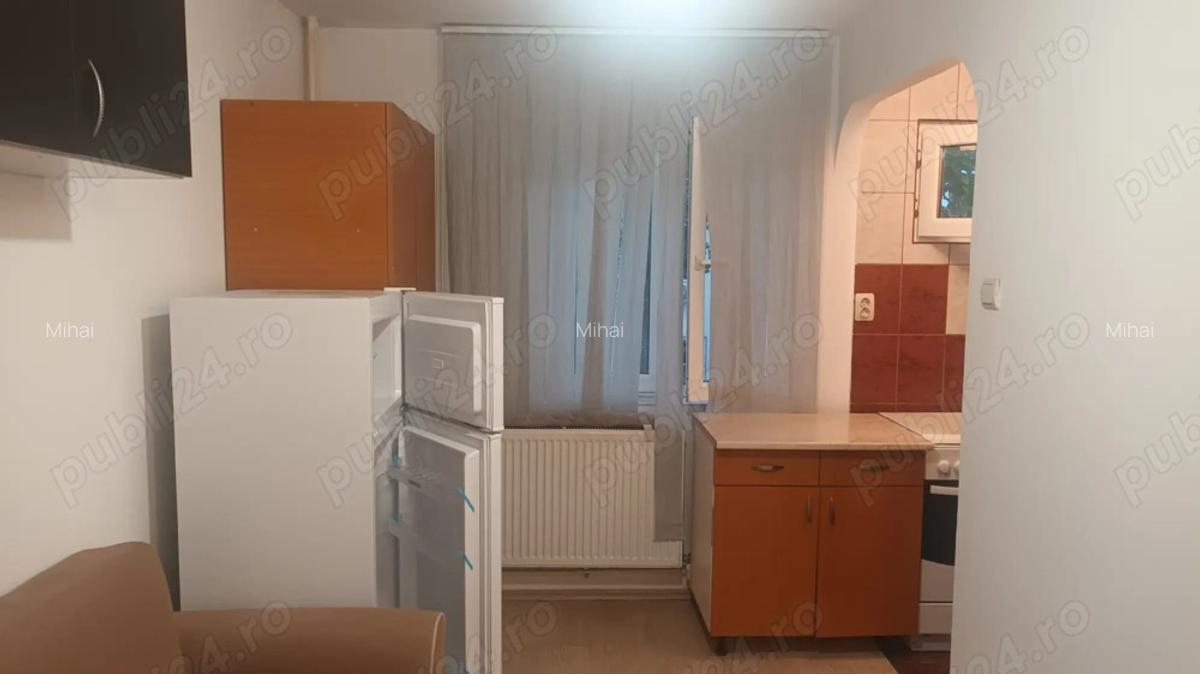 Inchiriez garsoniera metrou Brancoveanu - 4