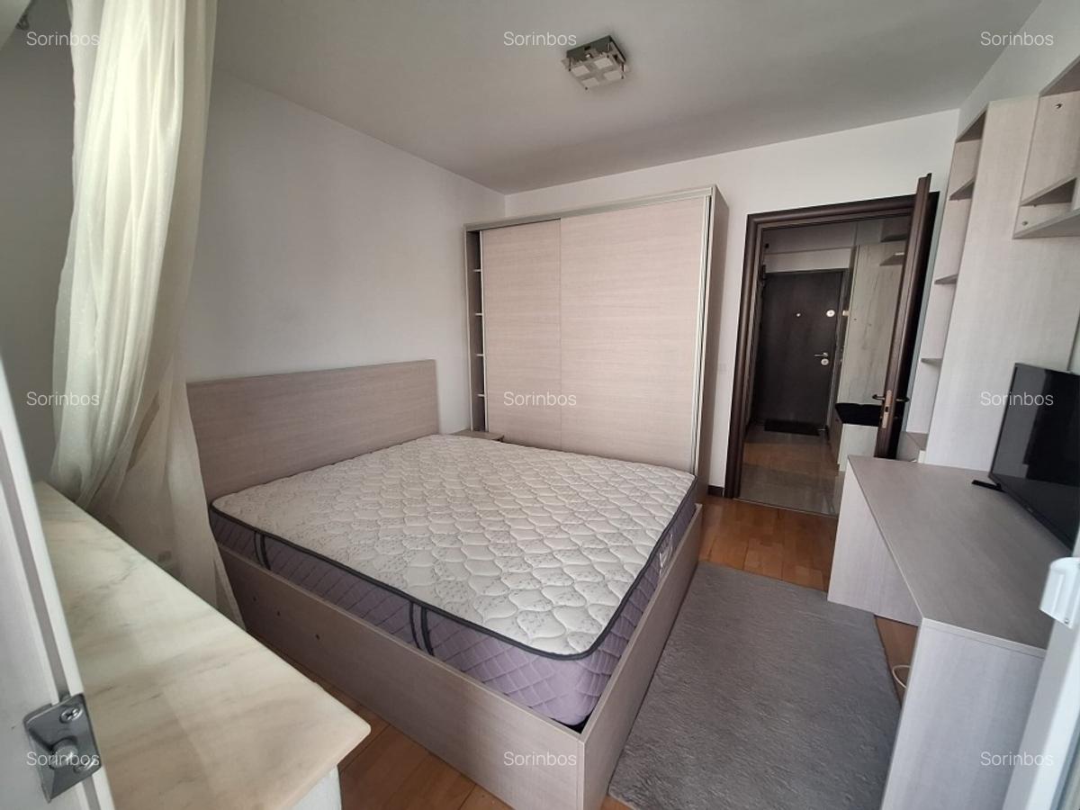 Persoana fizica , închiriez apartament doua camere decomandate - 2