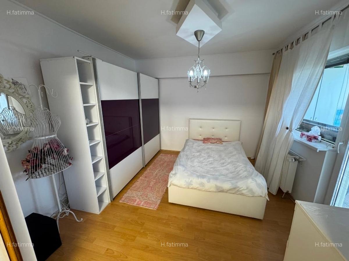 Proprietar Inchiriez apartament 4 camere de inchiriat - 2