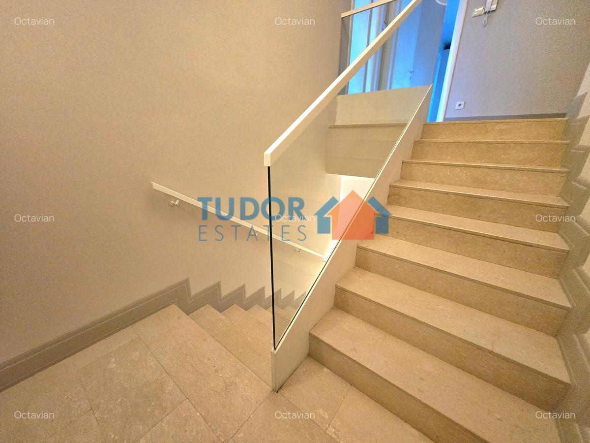 Beautiful Freshly Renovated 3 Bedroom Villa in Oxford Gardens - 8