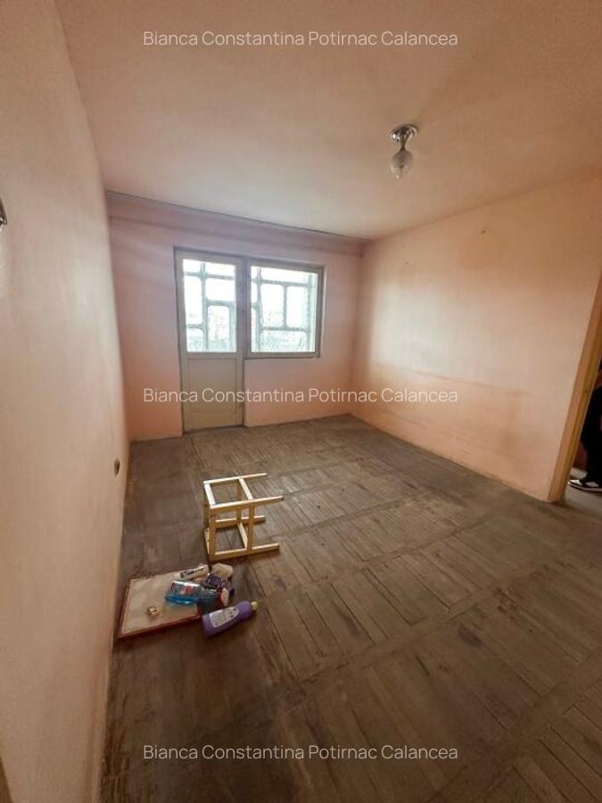 APARTAMENT 3 CAMERE - ROSIORII DE VEDE - - 6