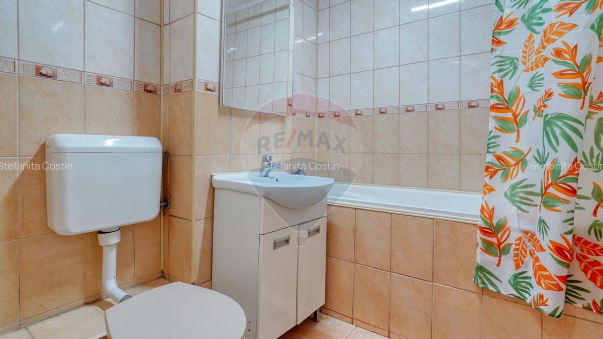 Apartament cu 3 camere de vanzare in zona Central - 8