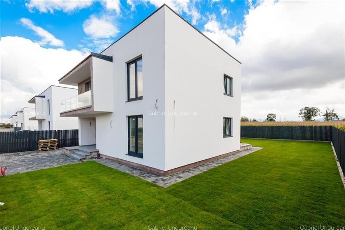 Descopera eleganta unui nou inceput: Casa la cheie in Nova Residence Sanpetru, B - 2