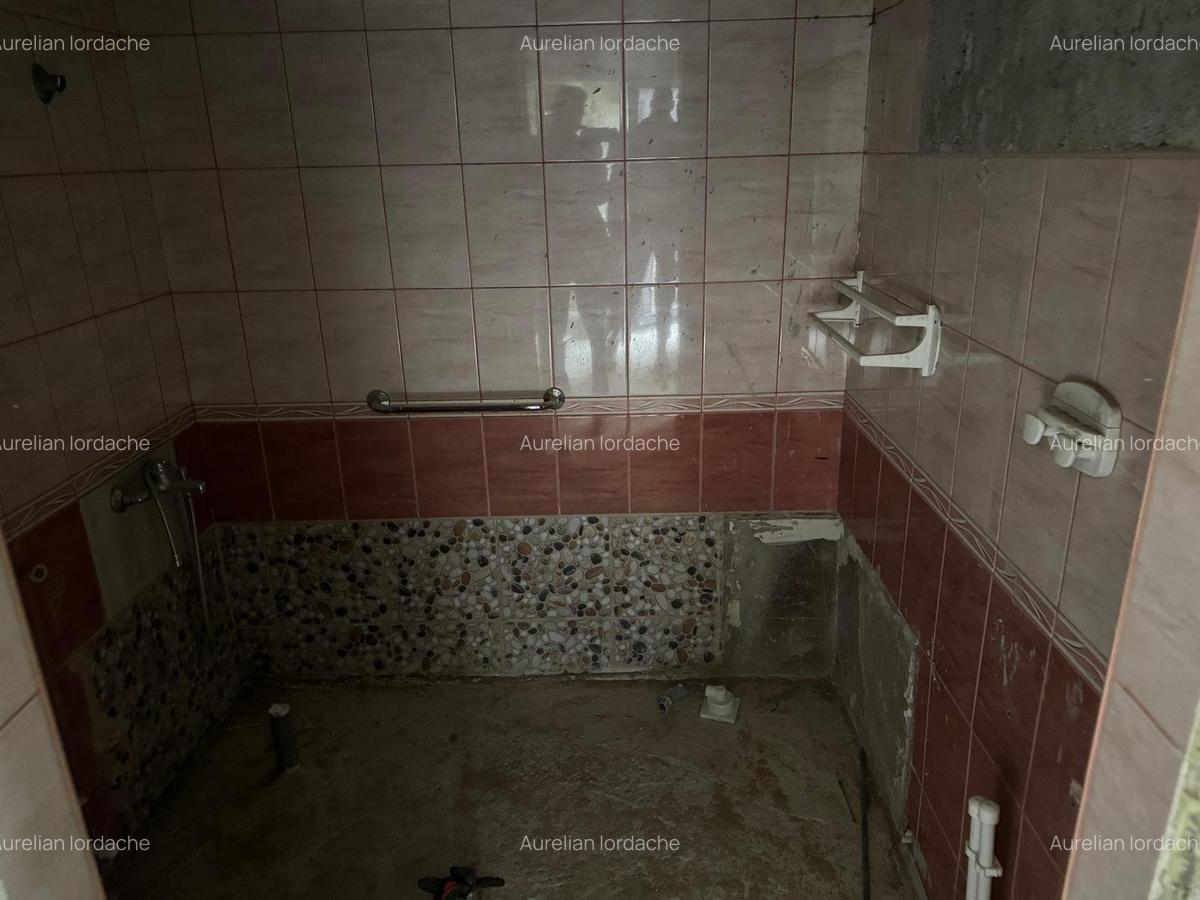 Casă individuală cu 4 camere în Nord - 9