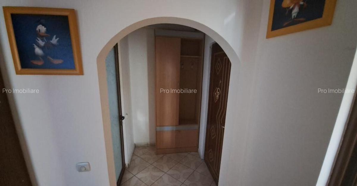 Vand apartament 3 camere decomandat - 6