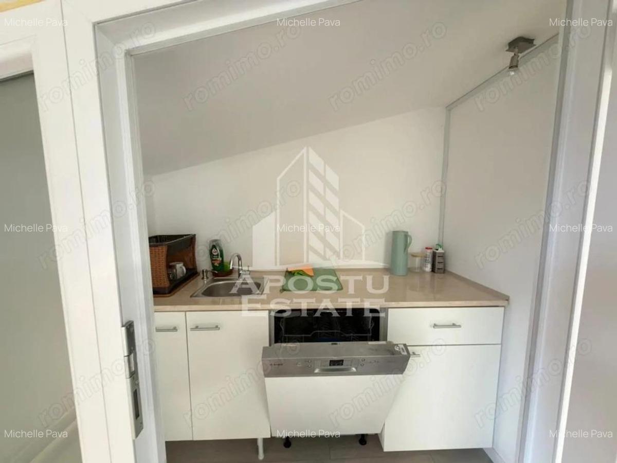 Casa individuala cu 8 camere, 750mp teren, in Mehala - 20