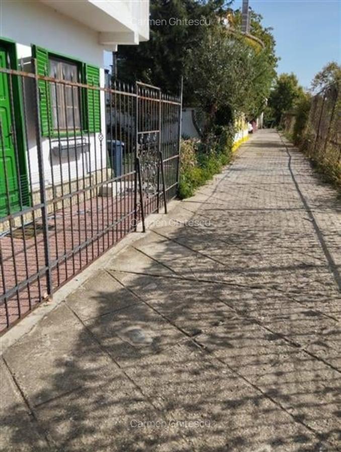 Vila de vanzare cu iesire (ponton) la lacul Snagov, in Izvorani - 16