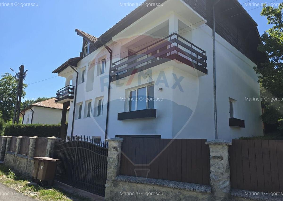 Casa / Vila cu 4 camere de vanzare - 6