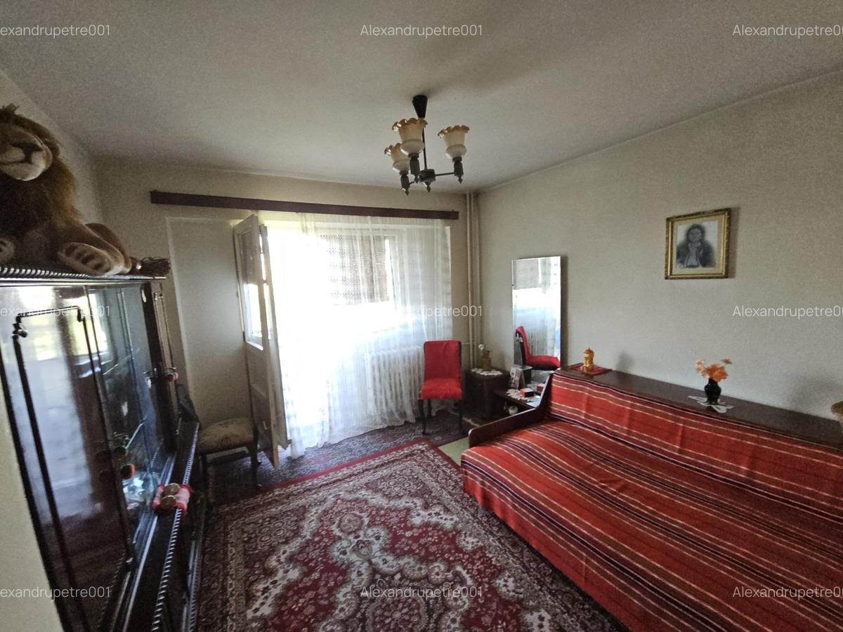 Apartament 4 cam | Vergului |  3 min Metrou | 92 mp | Necesita Renovare - 9