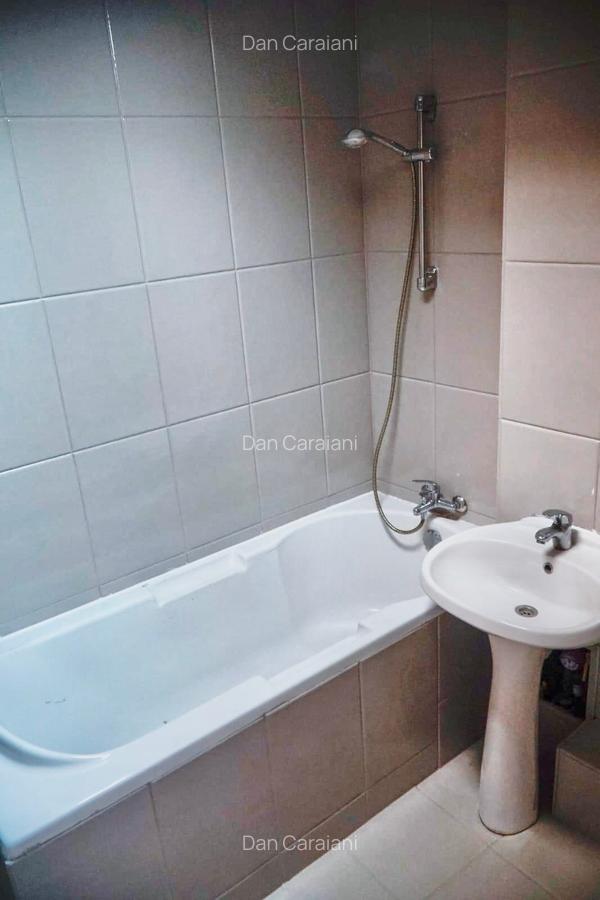 Vând duplex etajul 4 și 5 zona Trocadero - 13