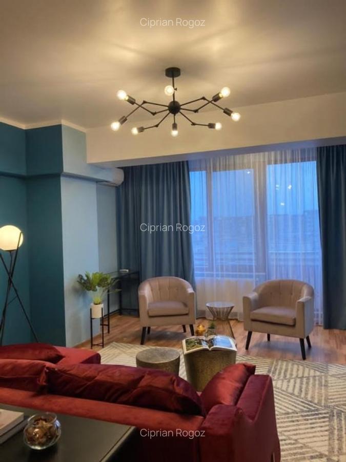 Proprietar inchiriez 2 camere vis a vis Mall Vitan - prima inchiriere - 12