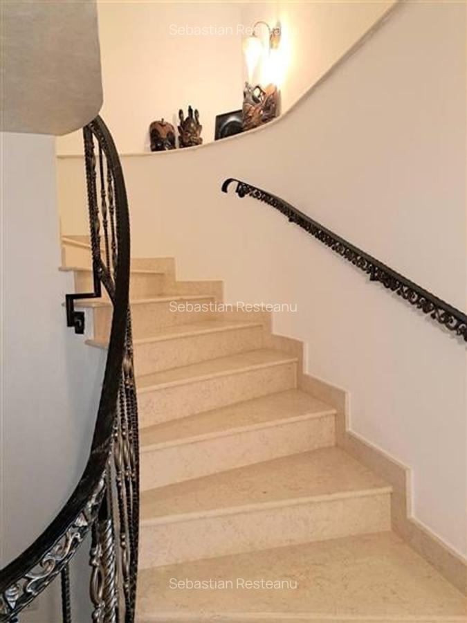 Vila Zona Turistica 7 Camere, Finisaje de Lux, Aproape de Plaja, 428 mp utili - 6