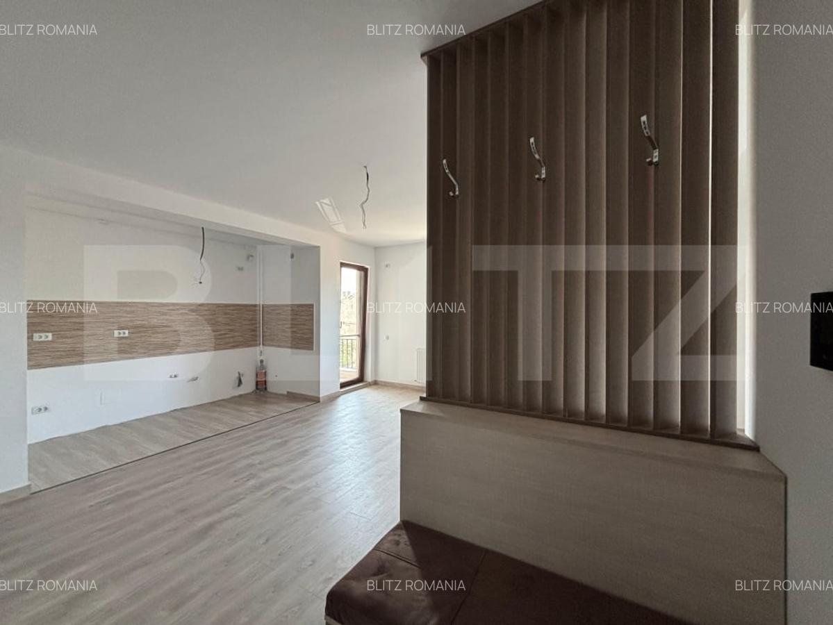 Apartament decomandat, 3 camere, 92 mp, zona Trattoria - 2