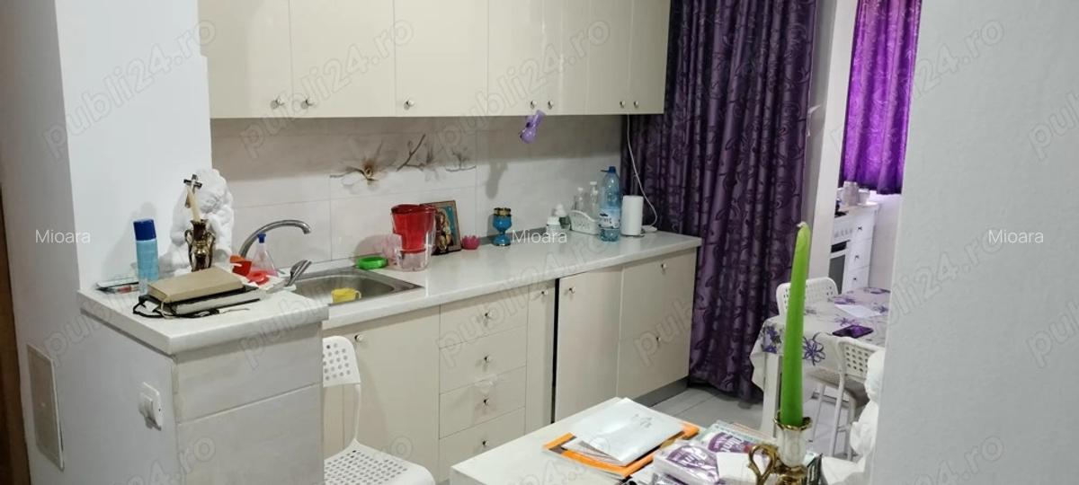 Inchiriere camera bloc zona metrou Dristor - 4