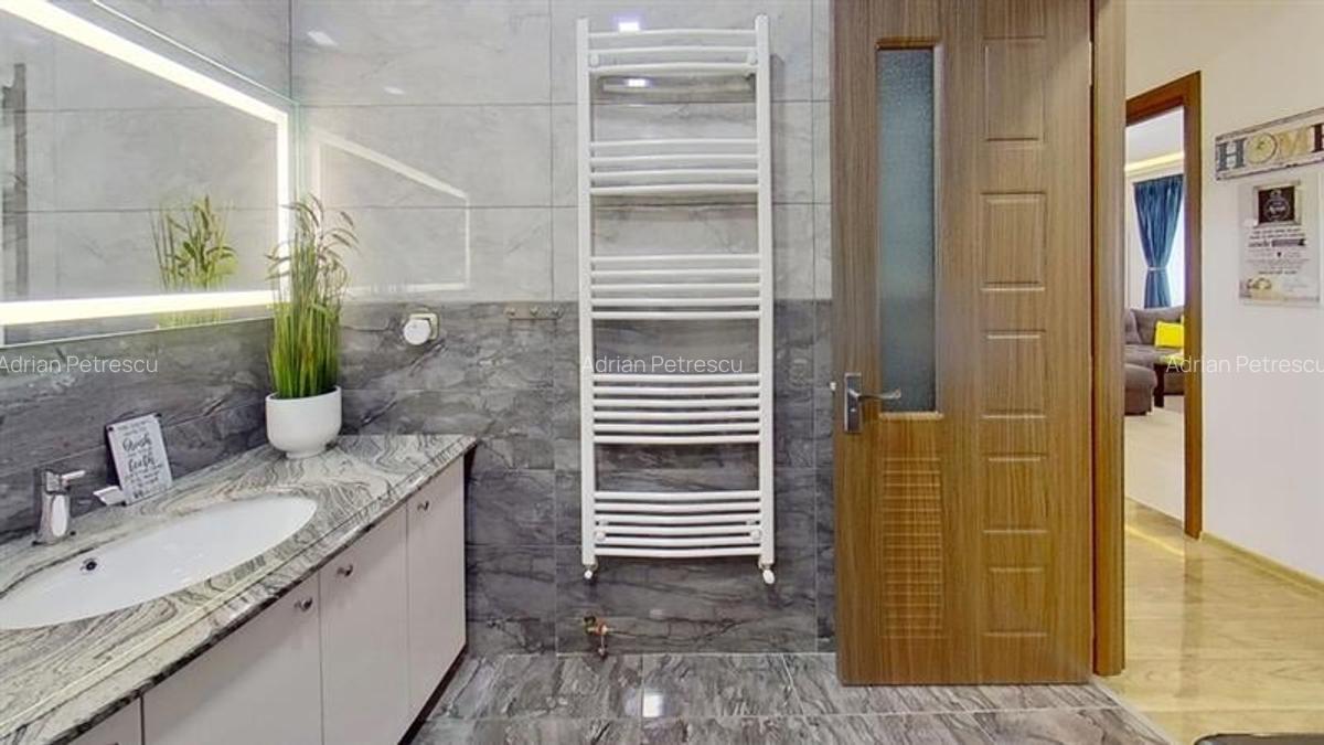 Apartament cu 3 camere decomandat, mobilat în Tractorul - 9