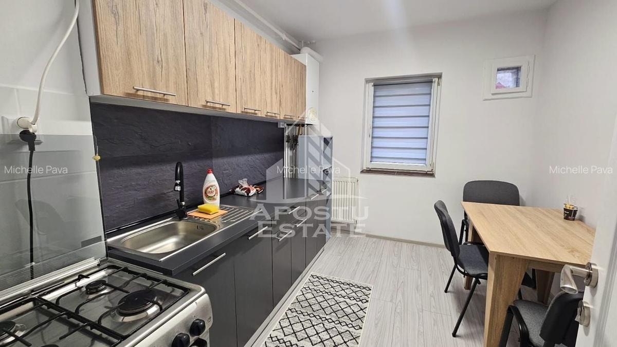 Apartament cu 2 camere semidecomandat în Buziașului - 3