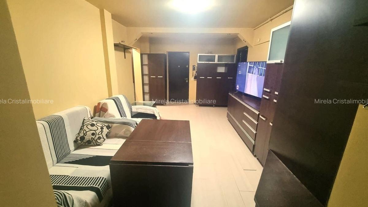 Vanzare Apartament 2 Camere Stradal pe Bd. Mircea Voda - 1