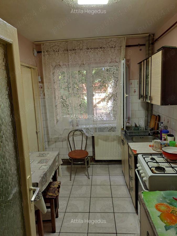 Vand apartament 2 camere - 3