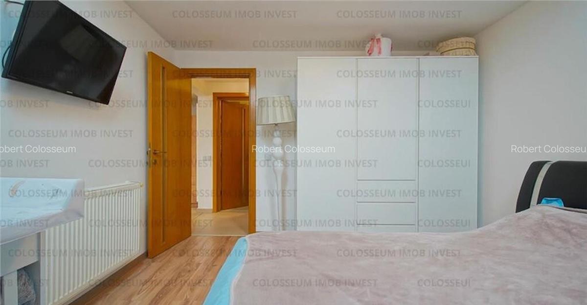 Apartament 3 camere, decomandat - zona Tractorul - 3 Apartament 3 camere, decomandat - zona Tractorul - 3