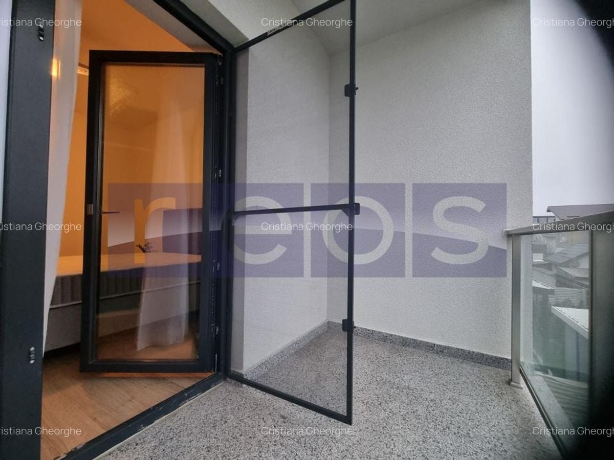 VANZARE VILA - DUPLEX  4 CAMERE - BERCENI  -, P+1E - 28