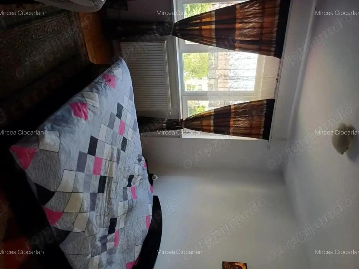APARTAMENT CU 2 CAMERE IN CL TORONTAL la 84.900 EURO - 3