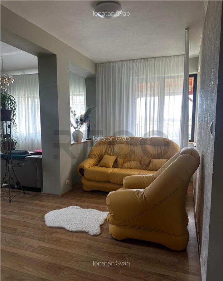 Reco Casa cu etaj in Beius - 19