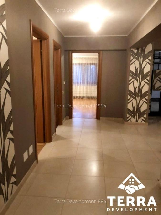 Vedere spectaculoasa catre mare, Faleza Nord -  Apartament 3 camere - 11