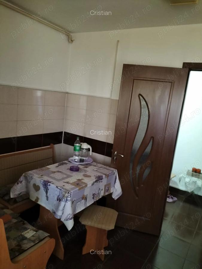 Vand apartament 2 camere - 4