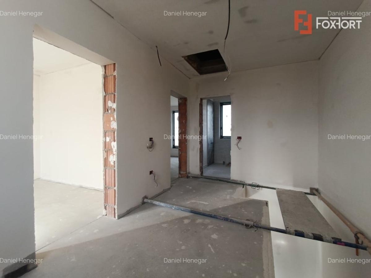 Casa insiruita cu 3 camere,  90 mp utili si teren de 300 mp, zona Giroc - 8