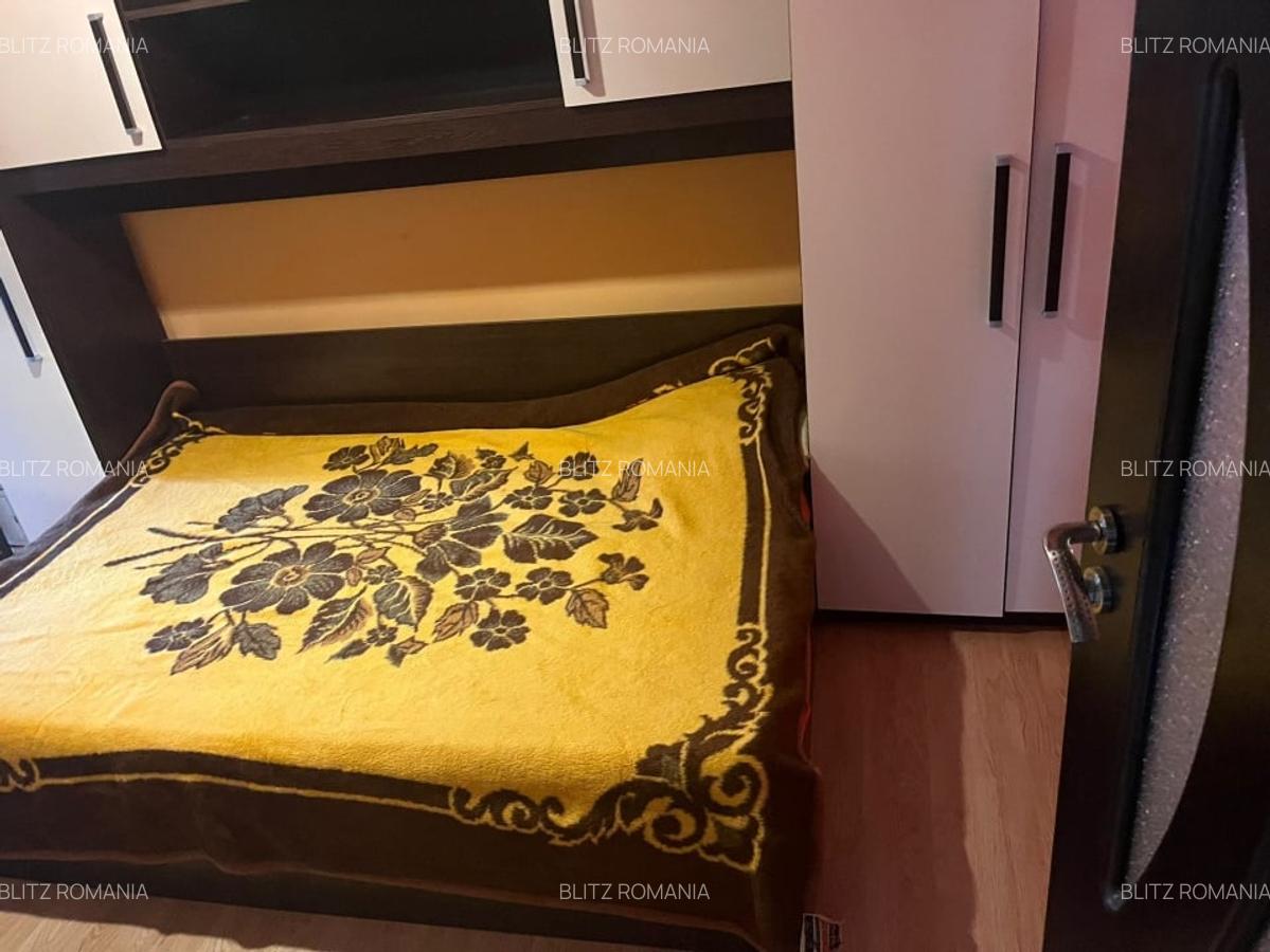 Apartament 3 camere decomandat, 64 mp in zona Lapus - 6