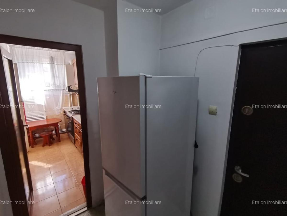 Apartament de 2 camere semidecomandat, etaj 3, Maratei 4 - 4