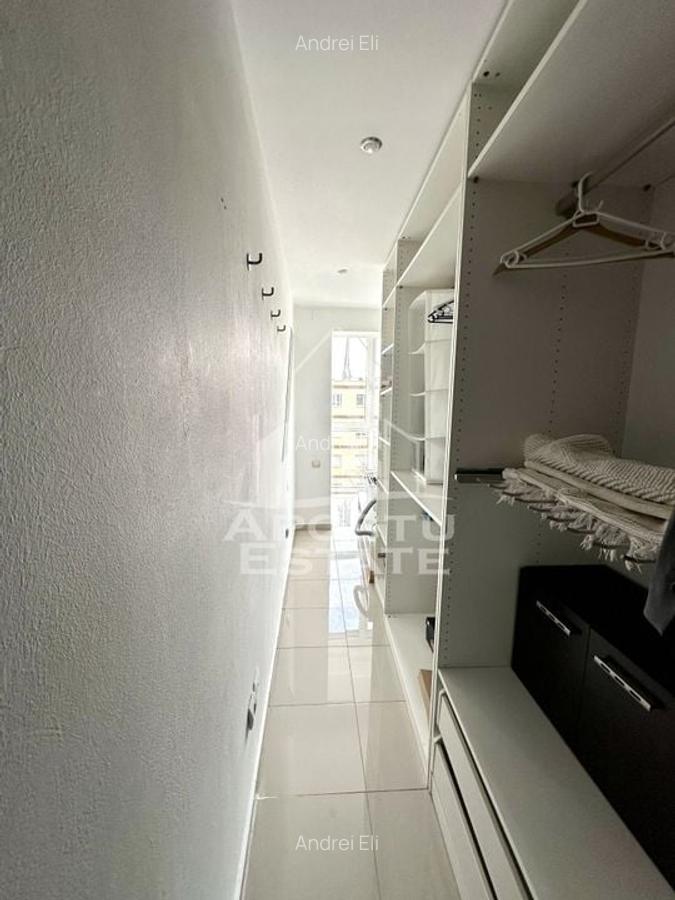 Apartament cu 4 camere decomandat în Dâmbovița - 12
