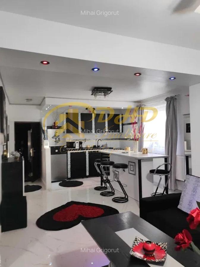 Apartament 3 camere in zona Tatarasi - Str. Vasile Lupu - 3