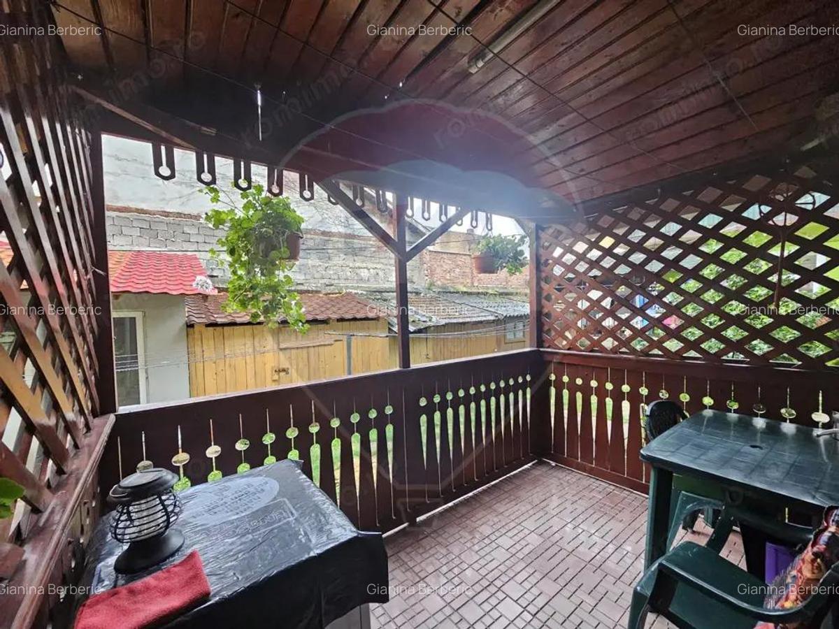 Apartament cu 2 camere de vanzare - 2