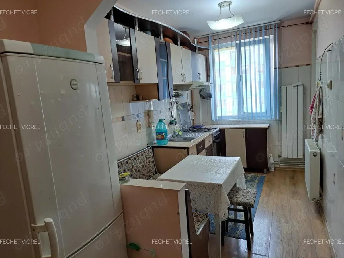 Vanzare apartament 2ncamere - 4