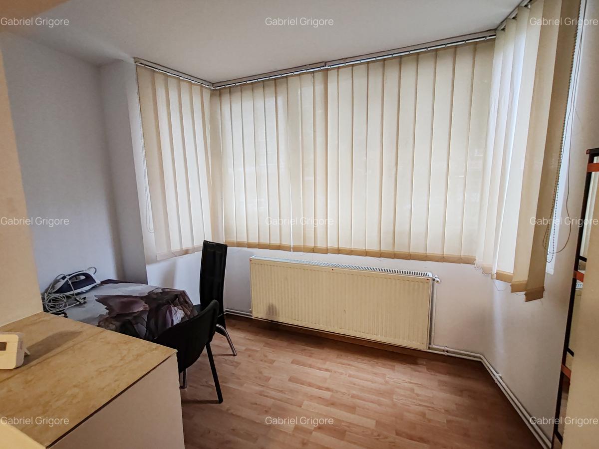 Apartament 2 cmere liber la vanzare zona Grivitei - 2