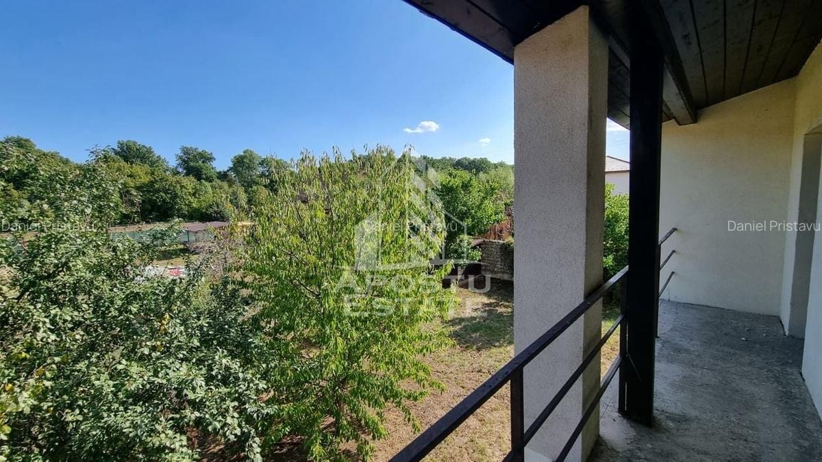 Casa individuala cu 4 camere si teren de 670mp, Dumbravita - 3