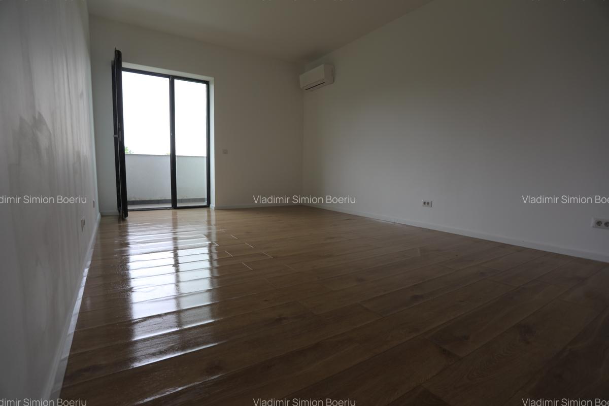 Se vinde apartament 2 camere - 3