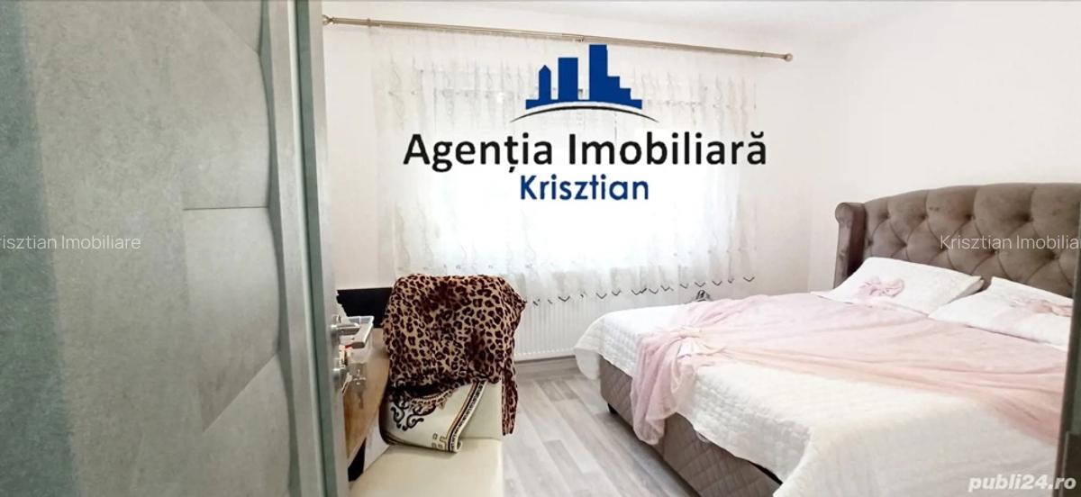 Apartament cu 3 camere de vanzare - Zona Micro 16 - 3
