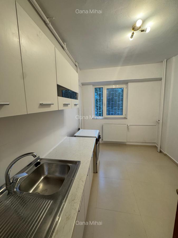 Apartament Decomandat 3 Camere Burebista/P-ta Alba Iulia - 5
