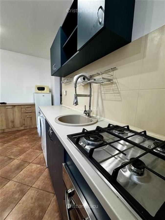 Apartament cu 3 camere  zona Girocului - 4