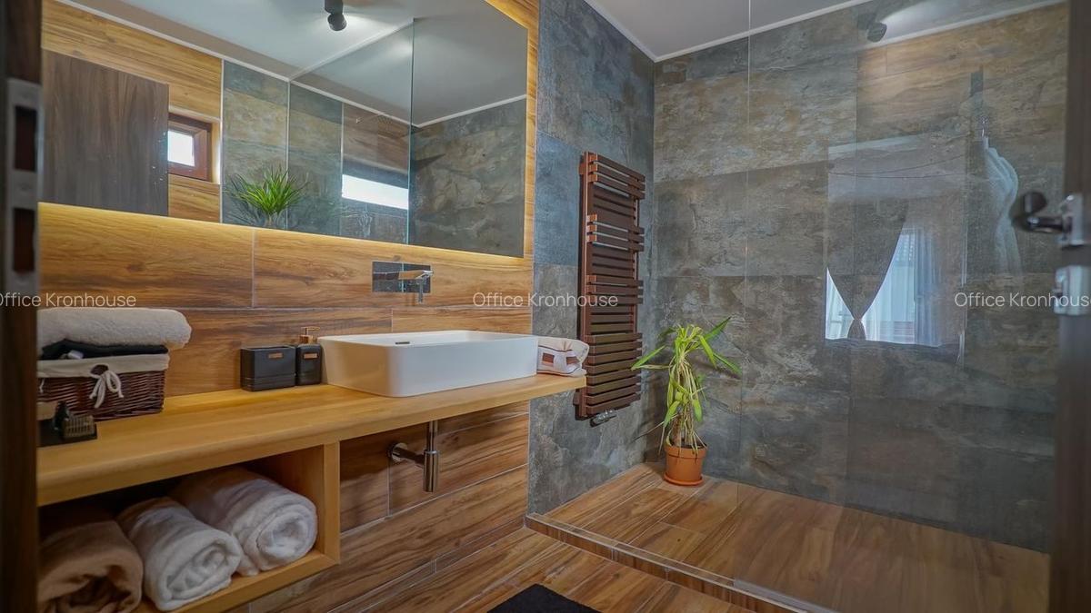 O casa cu de toate: eleganta, confort si calitate premium - 30