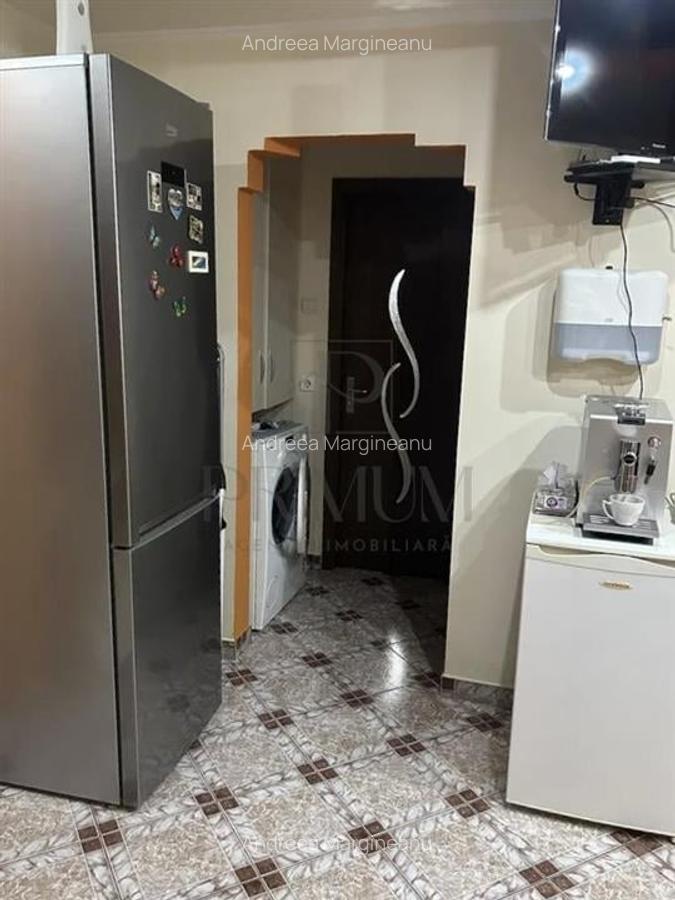LIPOVEI - 2 Camere - Etaj 3 - Centrala proprie - Model mare - 5