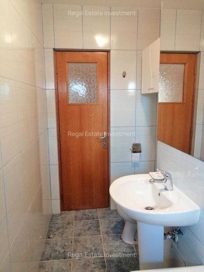 NOU Garsoniera Impecabila | Rahova Sebastian Sector 5 - 4