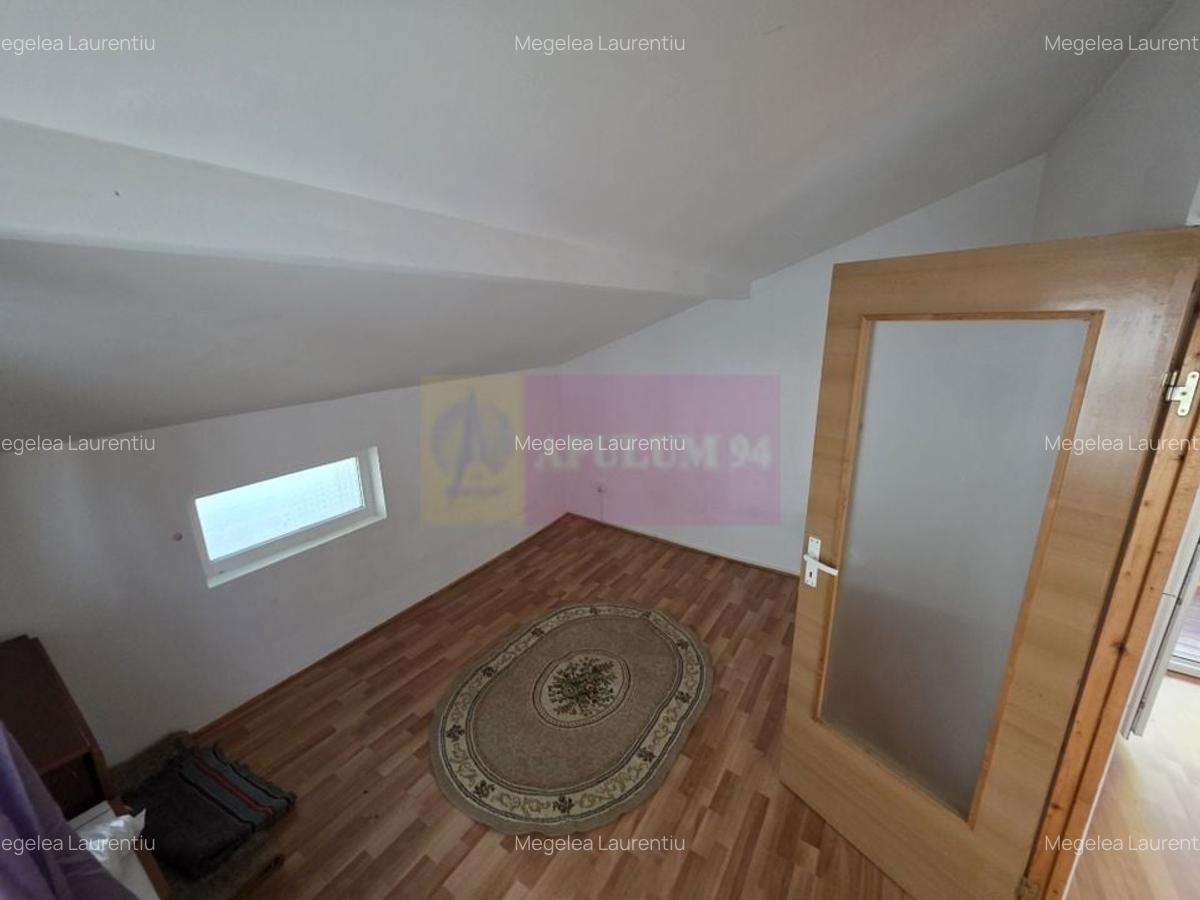 Casa de vanzare cu 3 camere in Campina - 12