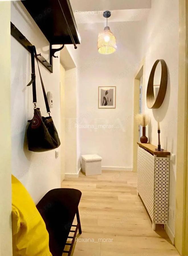 Vand apartament 2 camere, Centru, finisaje de lux - 4